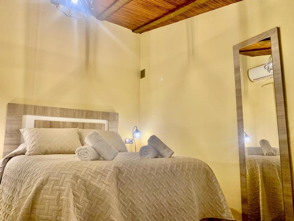 Rincon De Los Artesanos Bedmar y Garciez ภายนอก รูปภาพ